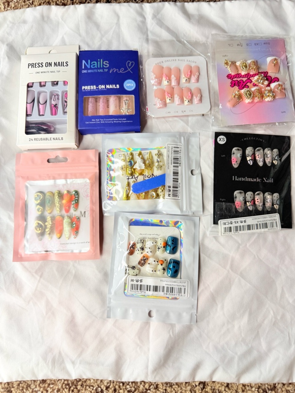 8 parts of face nails different model